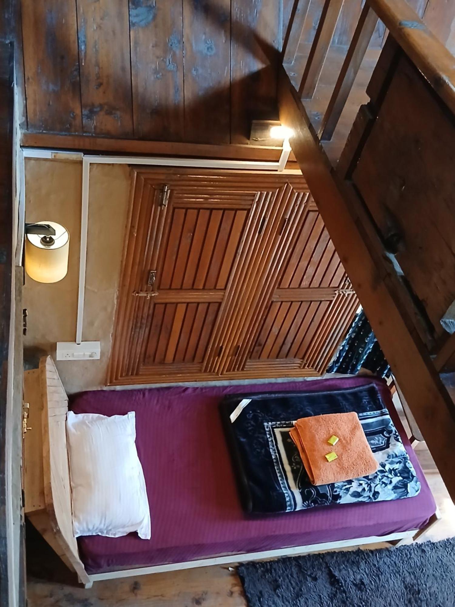 Swiss Cottage Jibhi 외부 사진